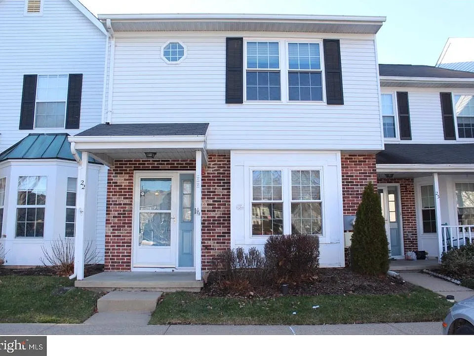 22 Wyckwood Ct