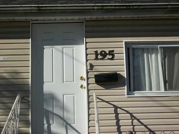 2nd image of 195 Sunset Ave