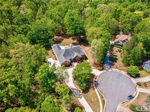 298 Kylas Way, Hull, GA 30646