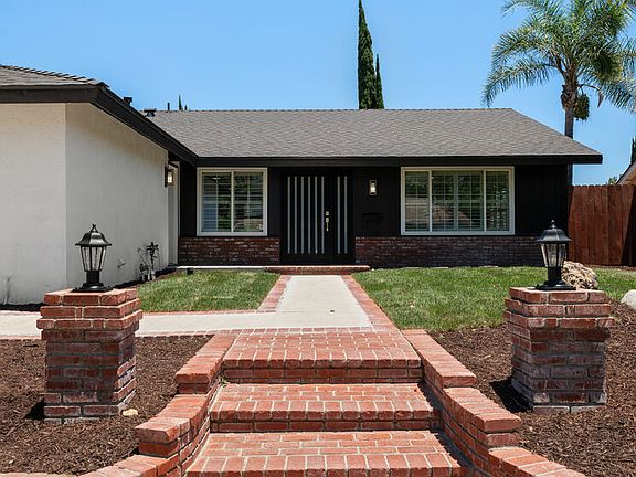 2nd image of 8334 Denise Ln