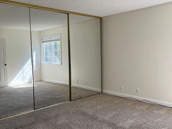 4th image of 7096 Via Pacifica
