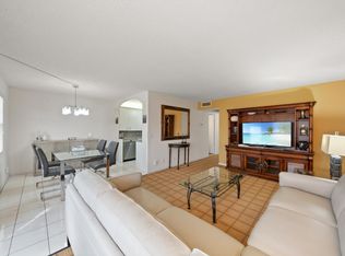 2043 Guildford Dr #C, Boca Raton, FL 33434