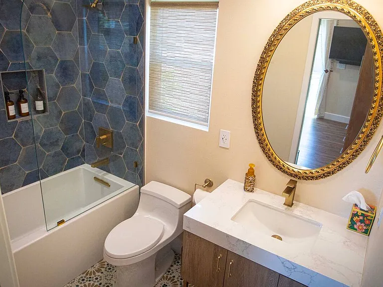 321 Cucamonga Ave — Photo 7