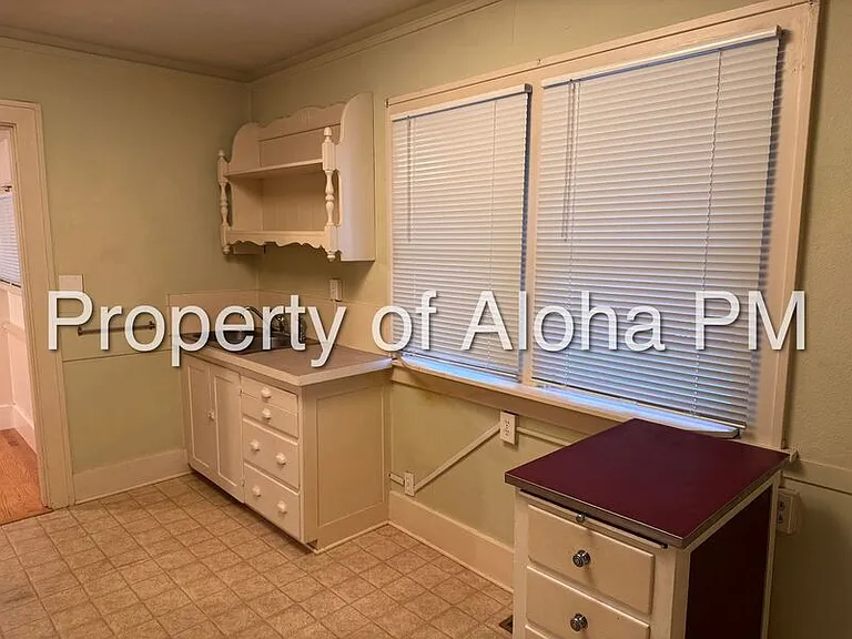 2730 W Heron St — Photo 6