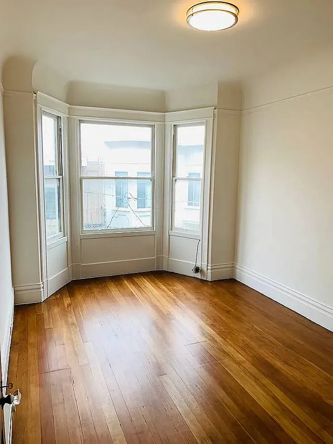 Available For Rent In 83 Valparaiso St — Photo 4