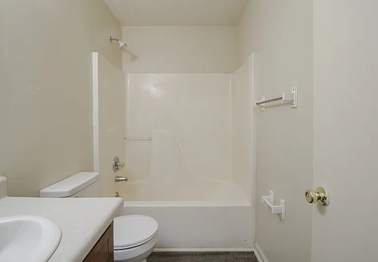 284-2 Northridge Dr — Photo 15