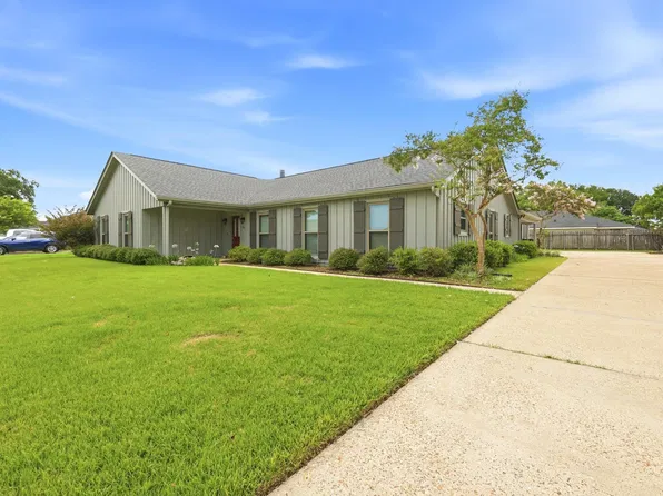 502 Summerfield Dr, Houma, LA 70360