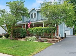 974 1st St, Batavia, IL 60510