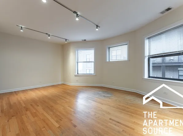 4715-27 N Sheridan Rd #2, Chicago, IL 60640