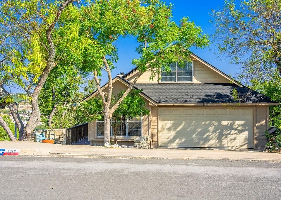 1st image of 2115 Vista Ridge Dr
