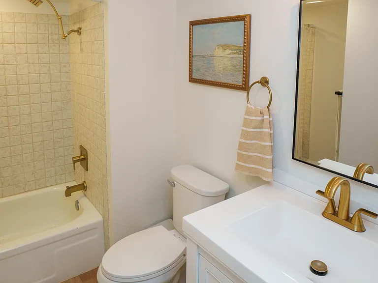 3766 Balboa Ter #F — Photo 19
