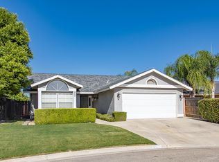 903 N Atwood St, Visalia, CA 93291