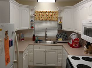 6943 N County Line Rd, Lithia Springs, GA 30122