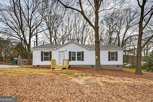 720 Woodland Cir Photo 1