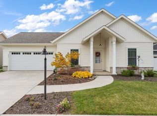 2751 Limestone Ln, Valparaiso, IN 46385