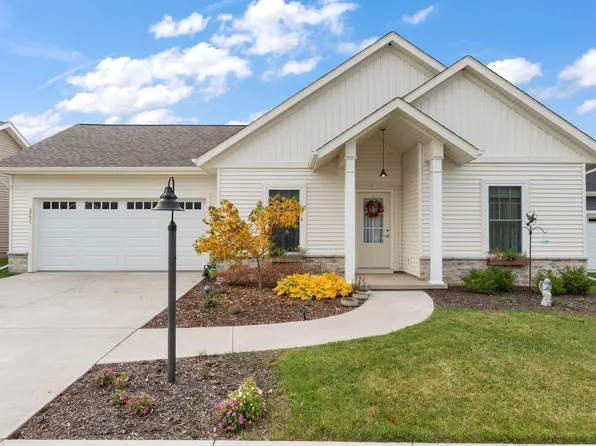 2751 Limestone Ln, Valparaiso, IN 46385