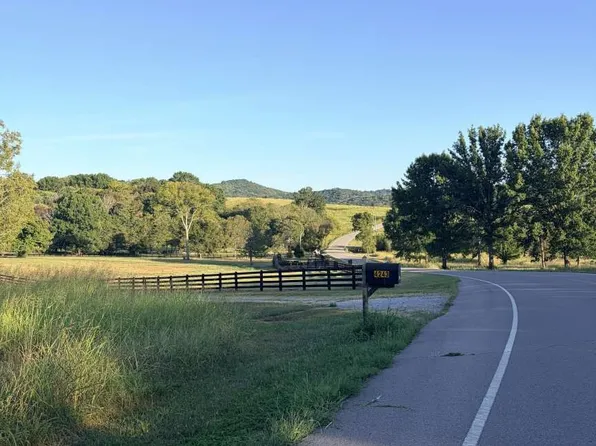 4243 Beech Log Rd, Lebanon, TN 37090