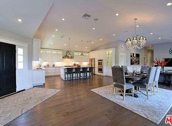 5th image of 3475 La Sombra Dr