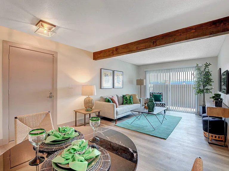 Namaste Apartments — Photo 2