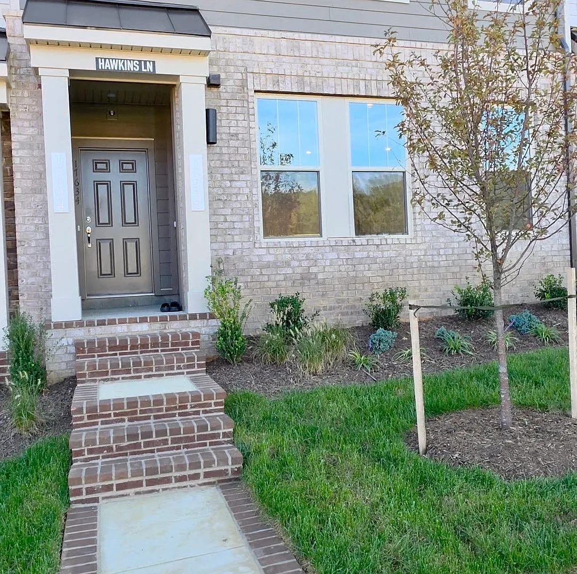 2 bed, 2.5 bath, 1583 sqft, $3,250 — Photo 1