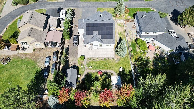 2nd image of 290 Landers Lane
