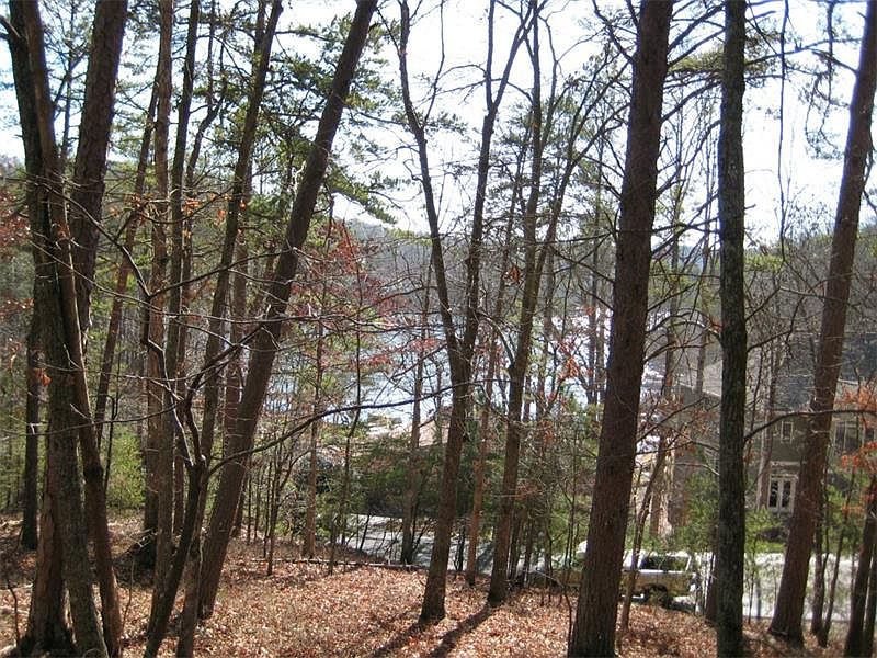 1st image of 113 N Cypress Ct