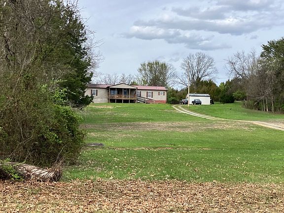 3rd image of 190 Josie Rd