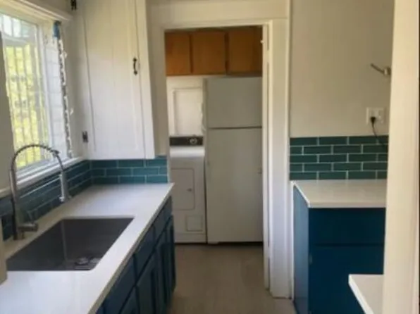 1246 N El Centro Ave, Los Angeles, CA