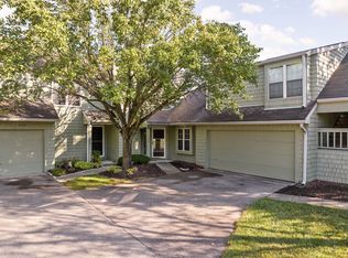 7268 Harbour Isle, Indianapolis, IN