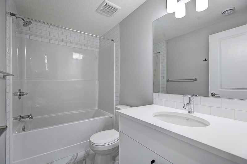 Calgary Apartment for rent - 1 Bedroom — photo 15