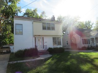 5108 Edenhurst Ave, Lyndhurst, OH 44124