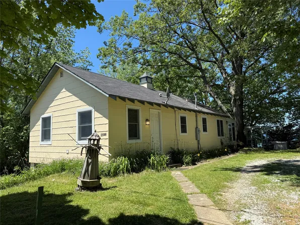 12108 Boll Rd, North East, PA 16428