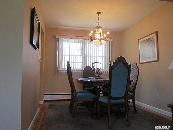 4th image of 2448 Bedford Pl
