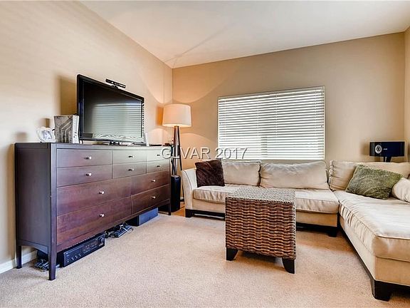 5th image of 12120 Espana Ct