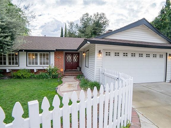 2nd image of 528 N Platina Dr