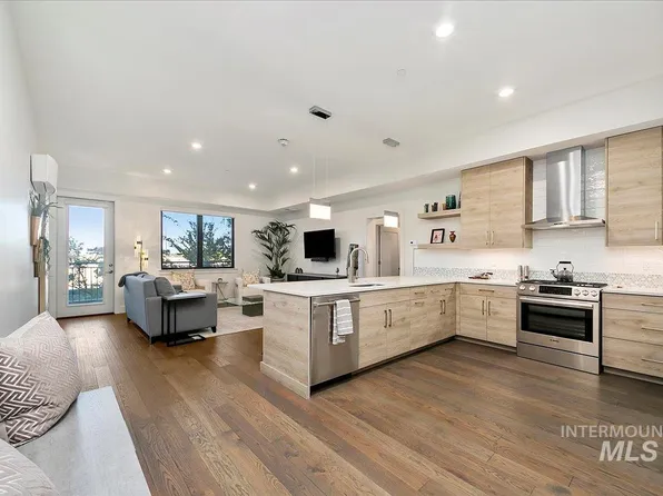 880 W River St Unit 309, Boise, ID 83702