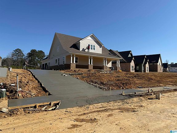 3rd image of 7871 Brae Village Dr