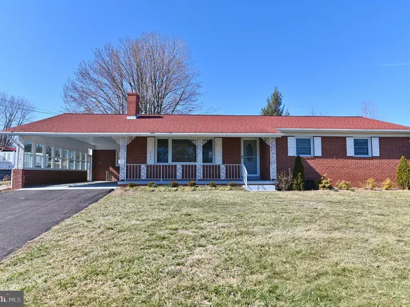 425 N Lee St, Woodstock, VA 22664