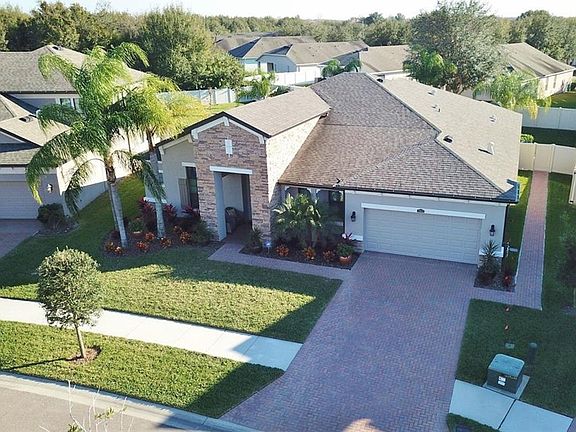 2nd image of 13315 Sunset Shore Cir
