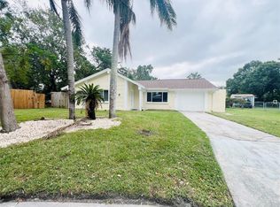 3316 Overland Dr, Holiday, FL 34691