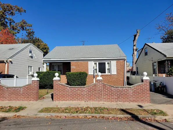 225-19 109th Ave, Jamaica, NY 11429