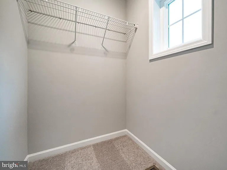 3211 Concord Way — Photo 24