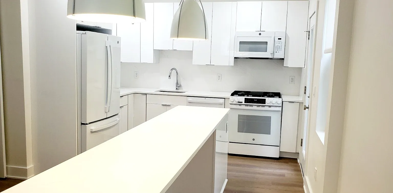 632 Boulevard E — Photo 1