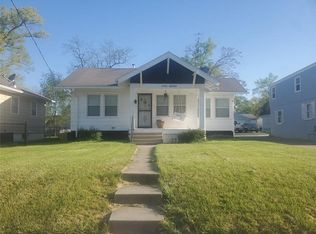 1422 Alpha Ave, Des Moines, IA 50316