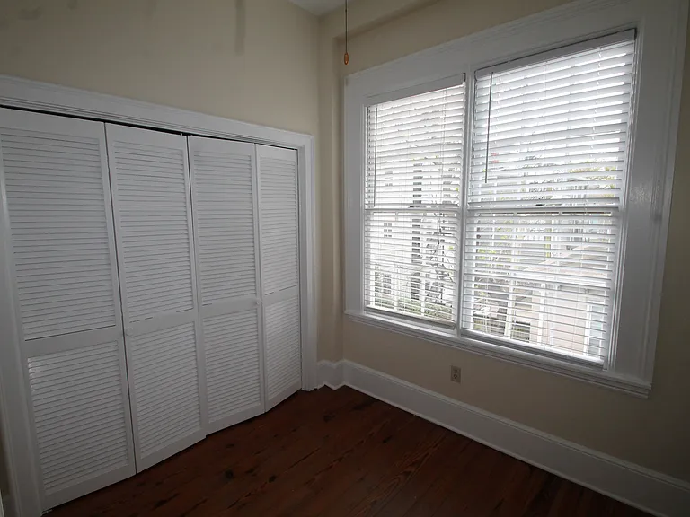 209 W Hall St #A — Photo 14