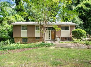 8209 Hillside Dr, Raleigh, NC 27612