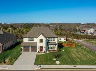 913 Kingfisher St, Maryville, TN 37801