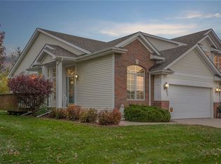 1755 Waters Edge Dr, Pleasant Hill, IA 50327