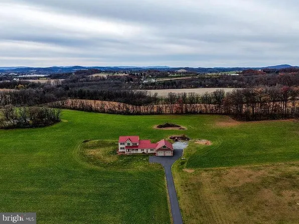 130 Troxel Rd, Shoemakersville, PA 19555