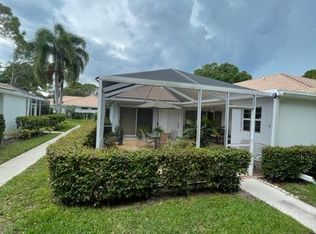 1303 Silverleaf Oak Ct, Palm Beach Gardens, FL 33410